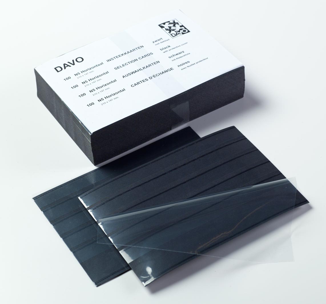 davo-n5-cartes-noires-5-bandes-210x147-lot-100 image 1