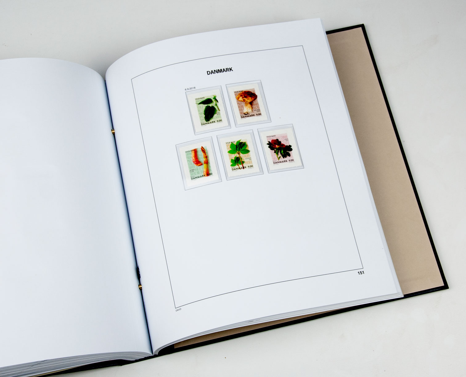 davo-luxe-danemark-2018-pages-d-album-timbres-170-g image 1