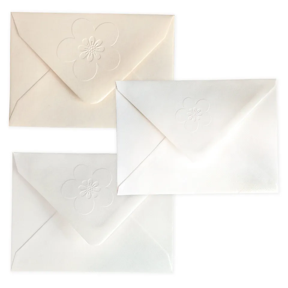 enveloppes-france-marguerite-enveloppe-gaufr-e-c6-magnolia-114x162-mm image 1