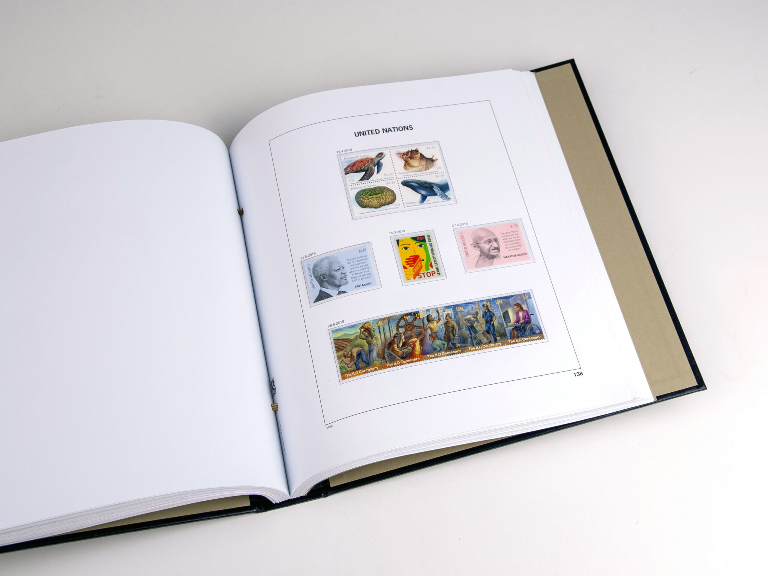 davo-luxe-new-york-uno-2019-pages-suppl-ment-album-timbres image 1