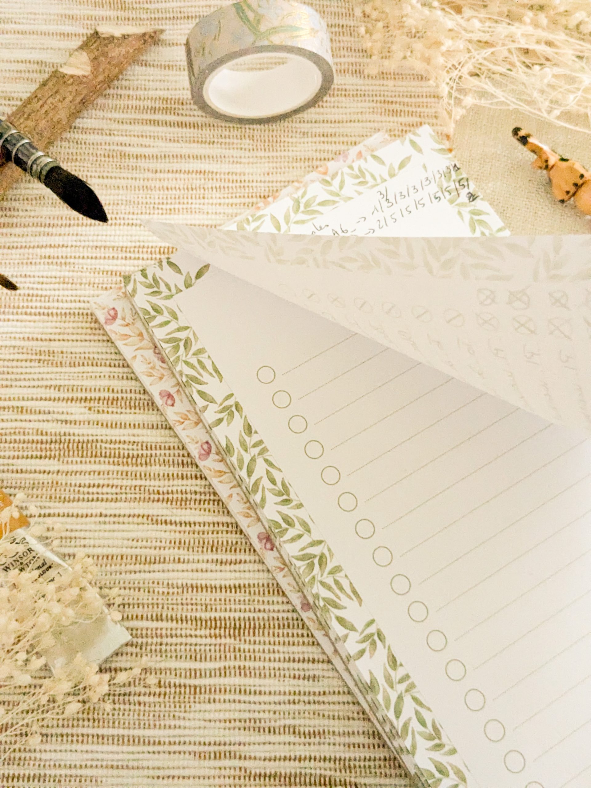 murmures-de-papier-au-d-tour-to-do-list-50-pages-10-5x21-cm image 2
