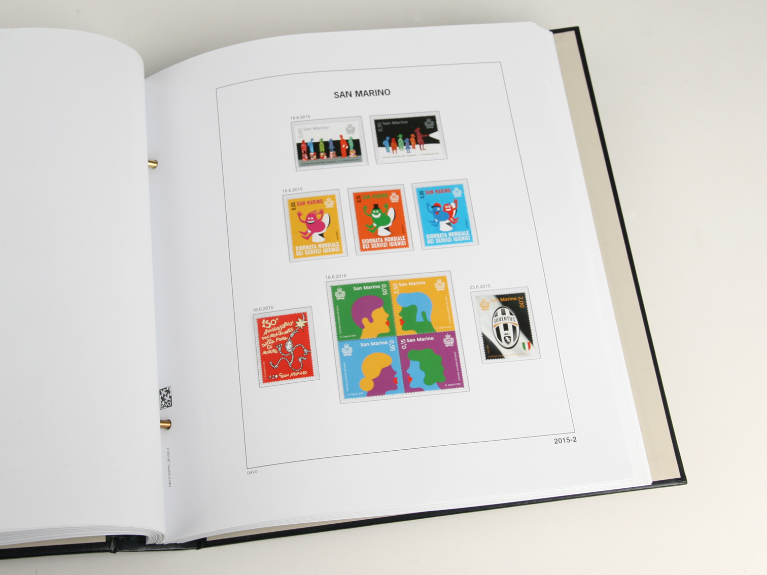 davo-luxe-saint-marin-2025-album-timbres-papier-170g image 1