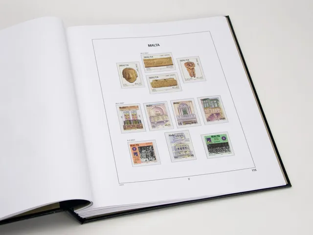 davo-luxe-malte-suppl-ment-feuille-album-timbres-2017 image 1