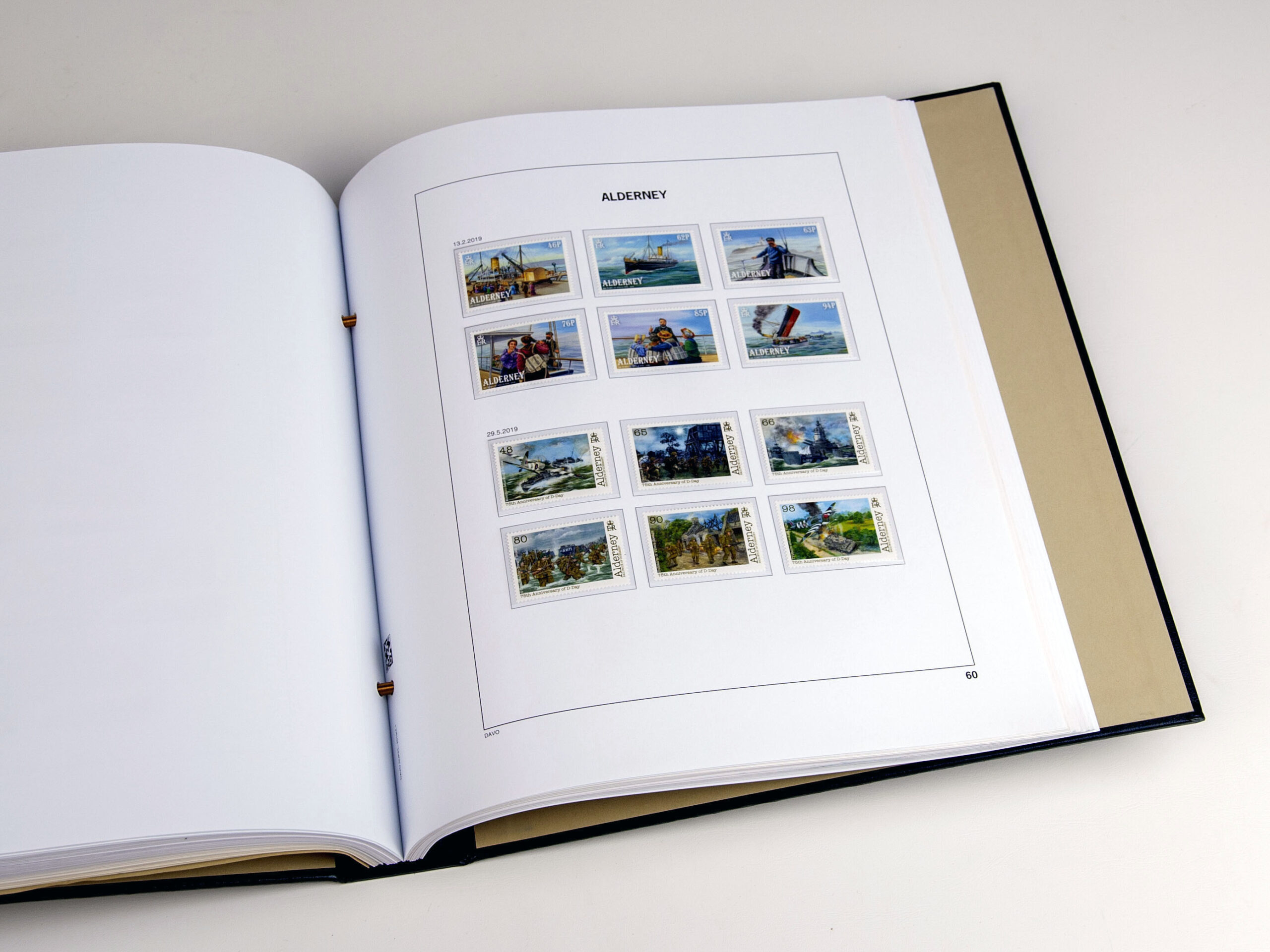 davo-luxe-suppl-ment-aurigny-alderney-2019-feuilles-timbres image 1