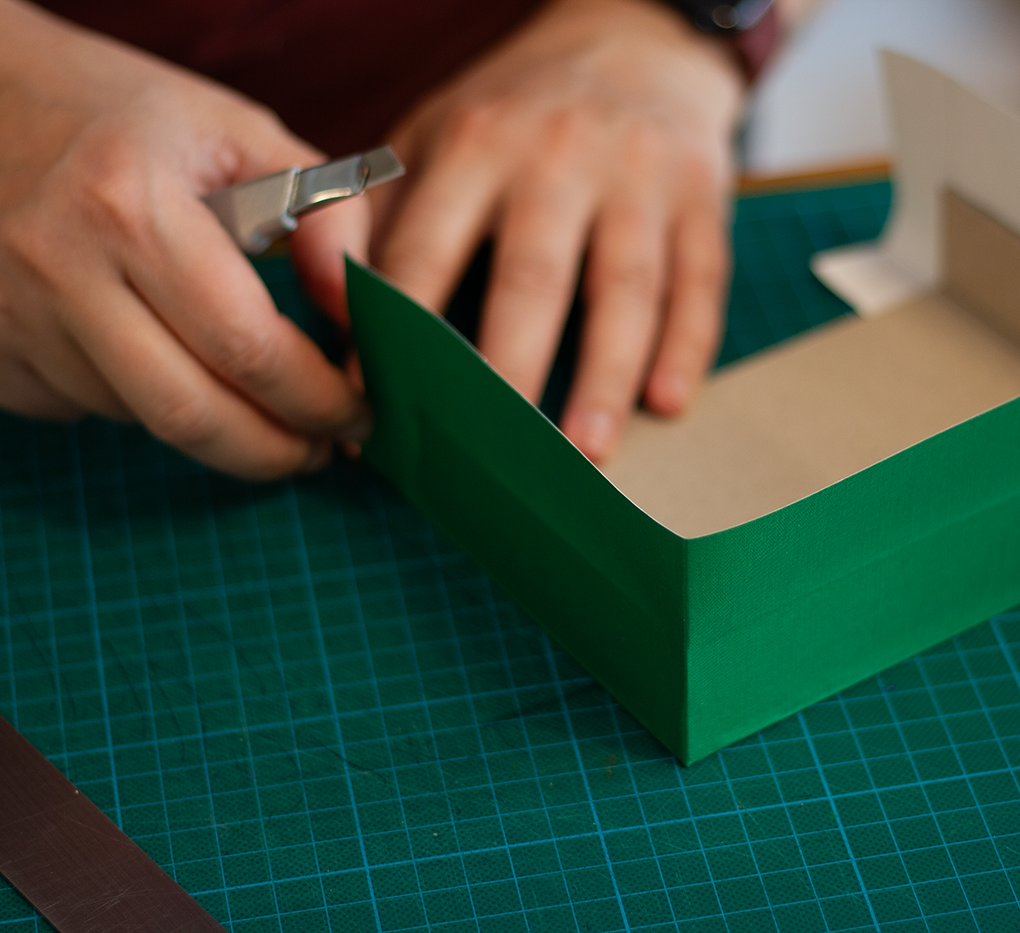 forme-contre-forme-ateliers-bordeaux-bo-te-clapet-reliure-atelier-adulte-3h image 3