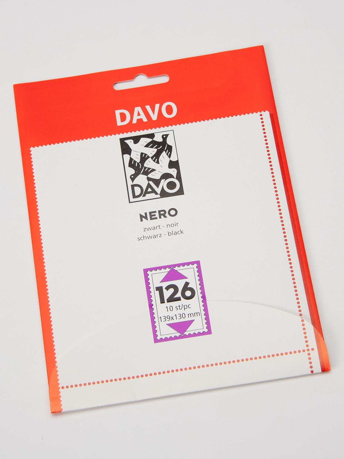 davo-nero-n126-139x130-bandes-timbres-x10-fond-noir image 1
