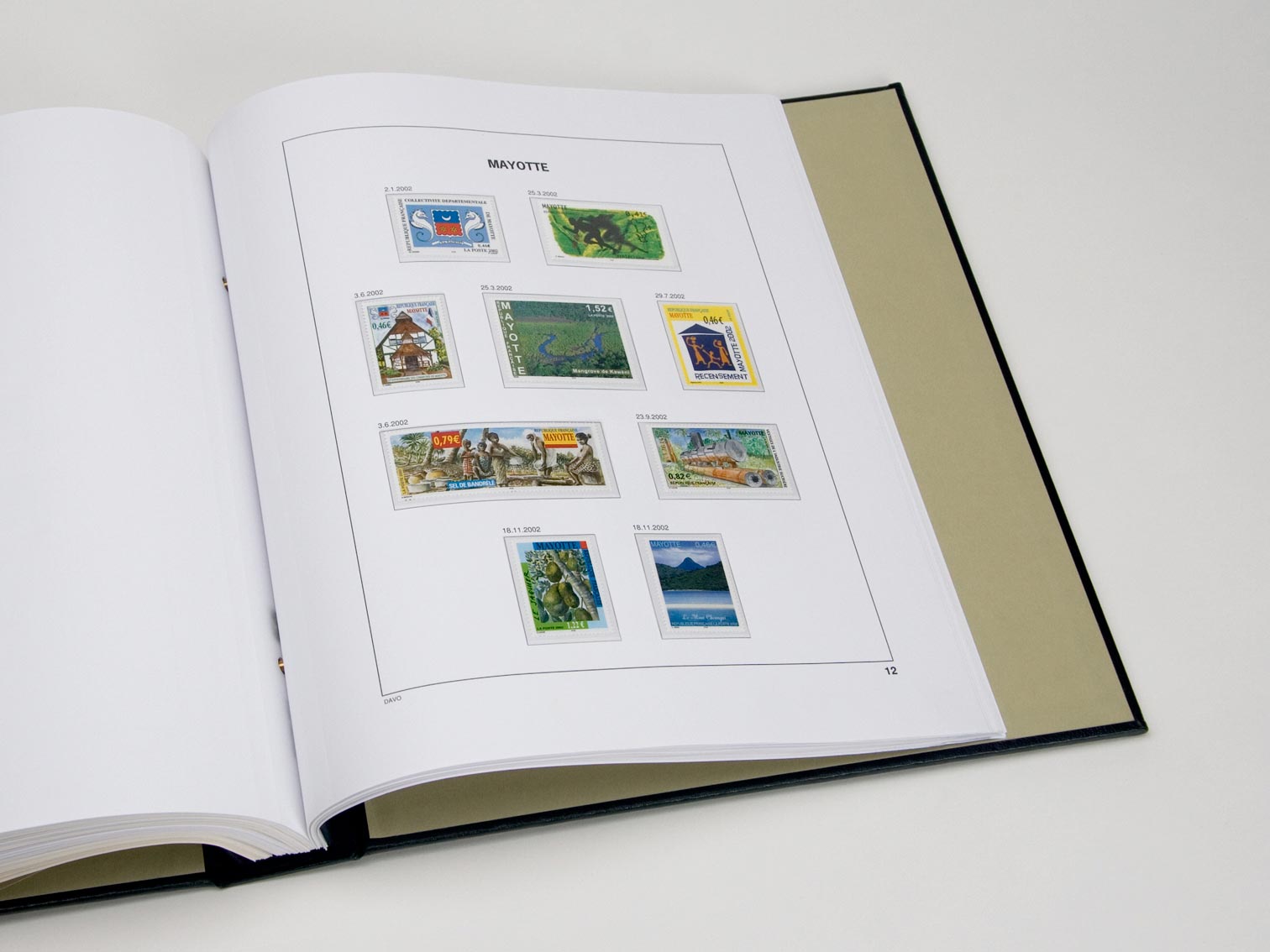 davo-luxe-mayotte-2002-pages-album-timbres-170-g image 1