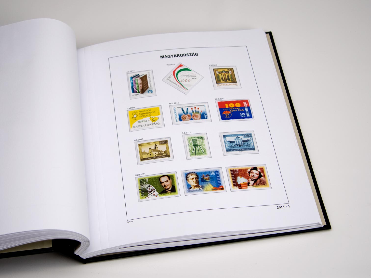 davo-luxe-hongrie-2021-pages-album-timbres-170g image 1