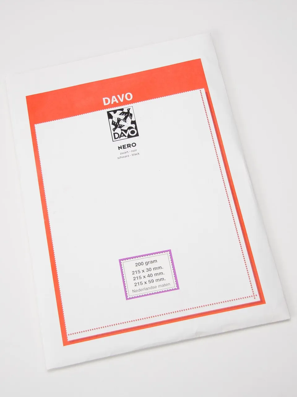 davo-mounts-nero-n200-bandes-timbres-fond-noir image 1