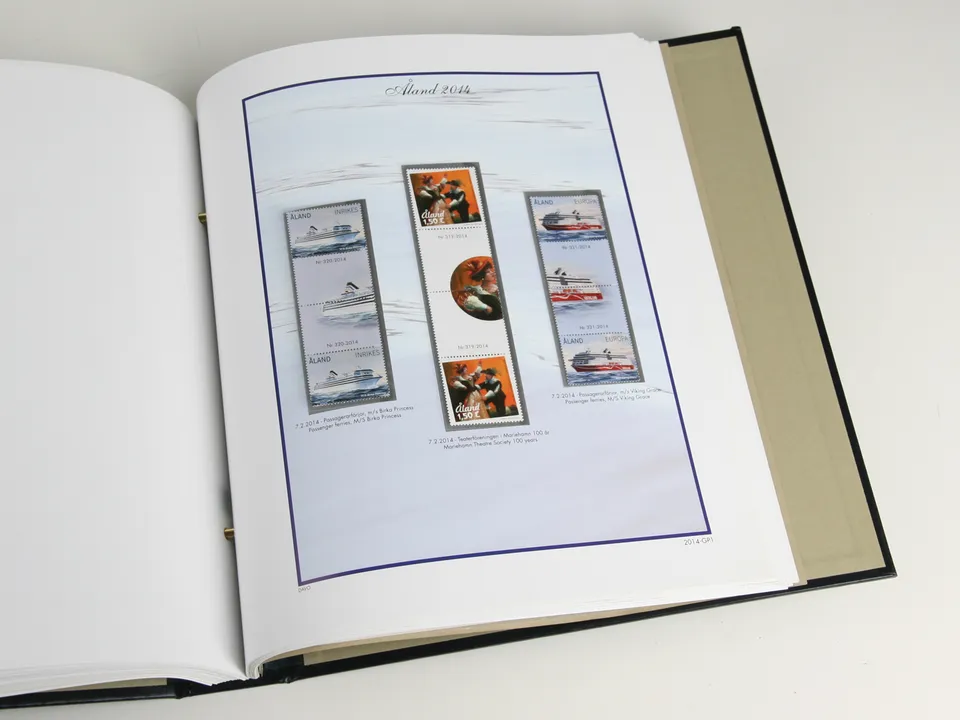 davo-luxe-aland-gutter-pairs-2024-pages-timbres-paires image 1