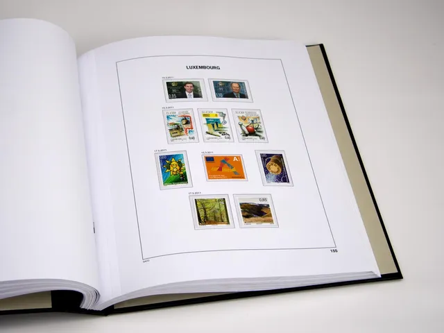 davo-luxe-luxembourg-2021-feuillets-album-timbres-170g image 1