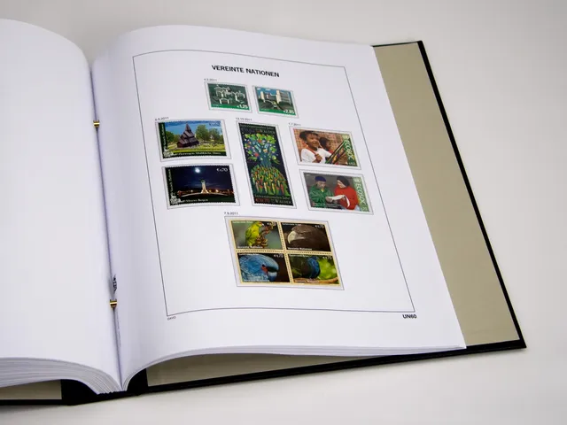 davo-luxe-autriche-uno-2021-feuilles-album-timbres-vienne image 1