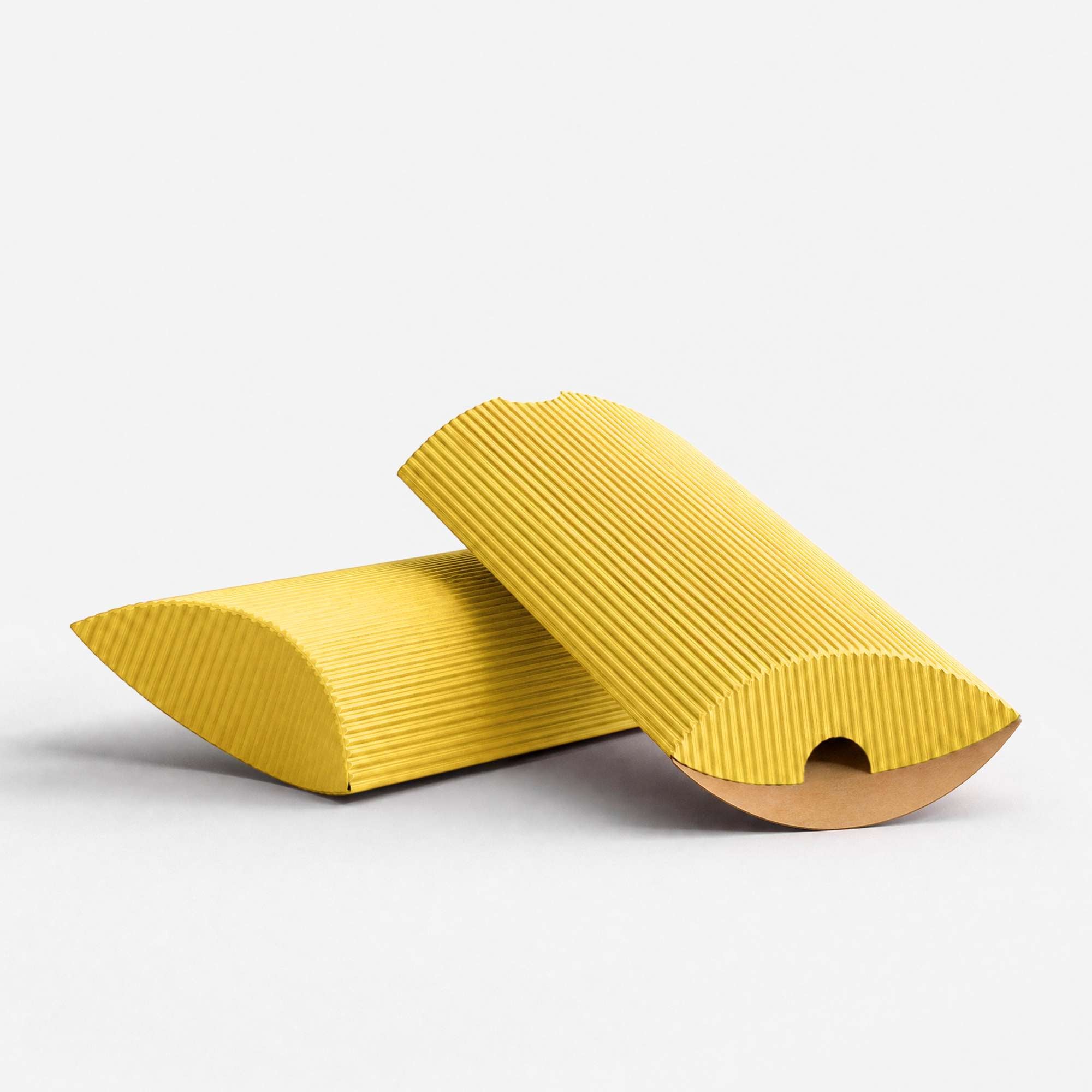 enveloppes-france-emballages-en-carton-bo-te-oreiller-stri-e-240g-c5-c6-dl image 1