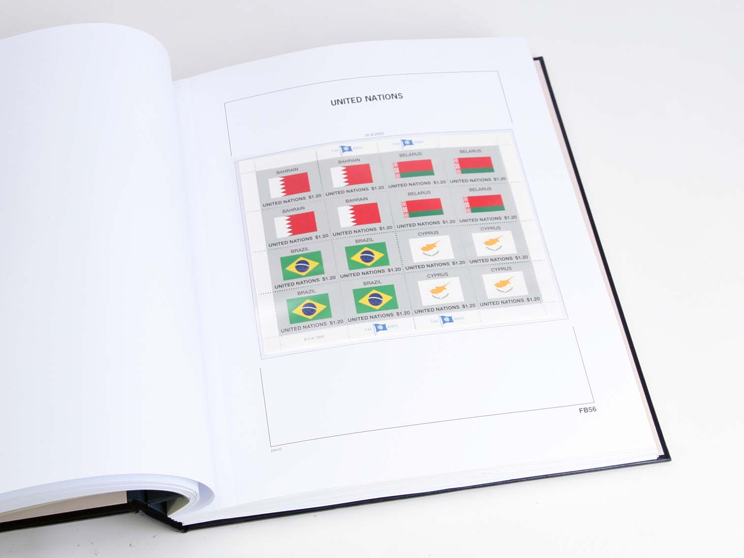 davo-luxe-uno-drapeaux-2020-pages-album-timbres image 1